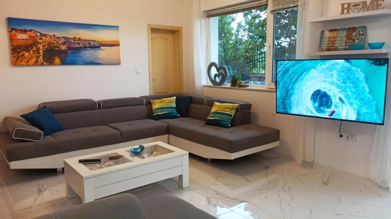 בלצ'יק Arode Villa Ovidius מראה חיצוני תמונה
